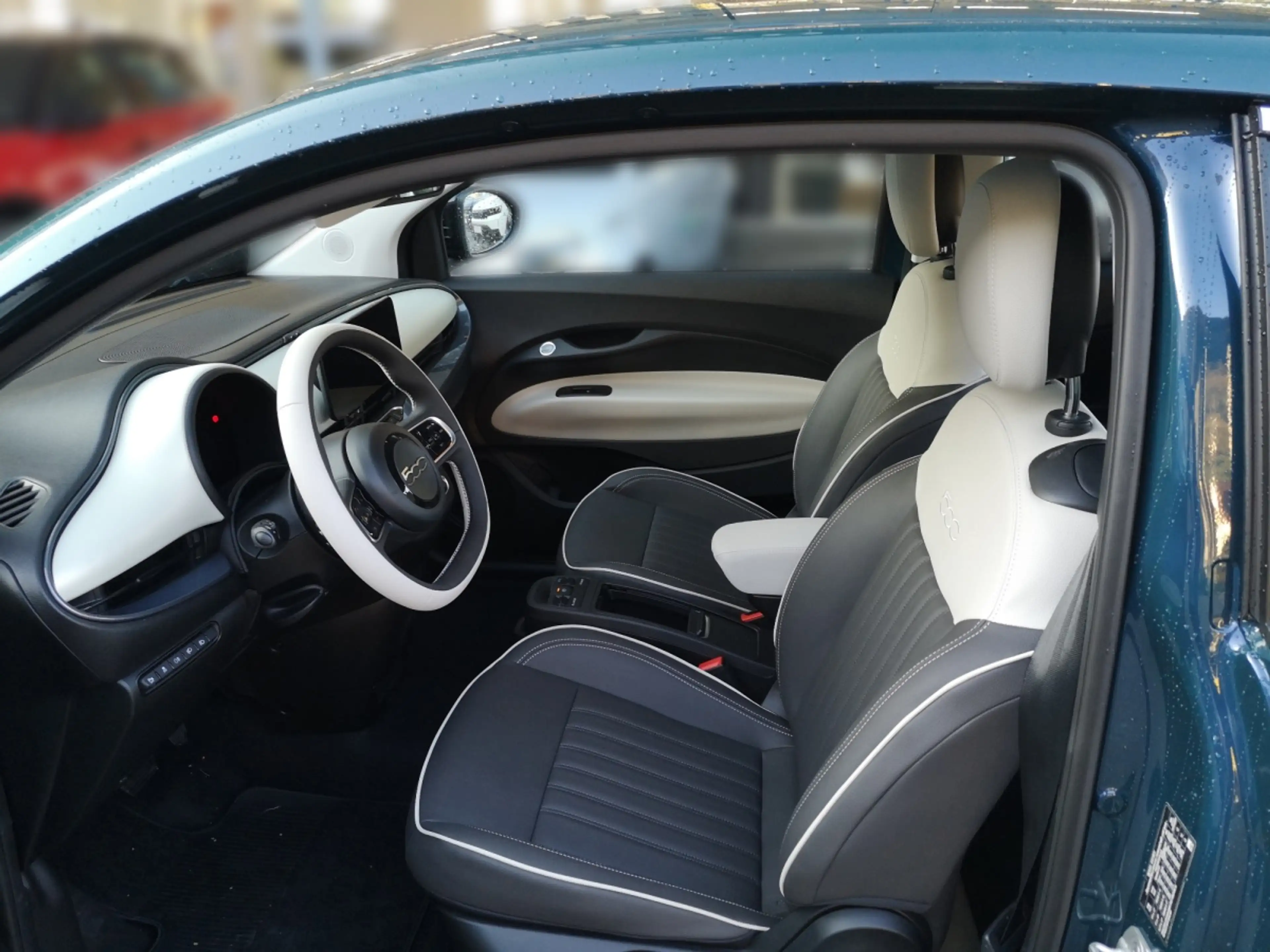 Fiat 500e 500e Hatchback-HB La Prima — photo 5