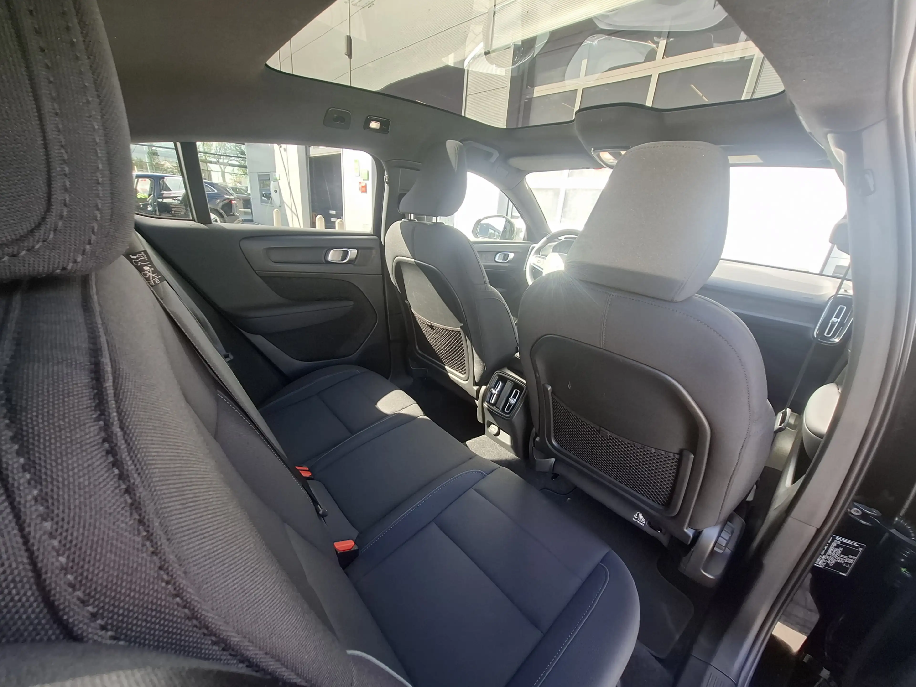 Volvo C40 Recharge Plus 69 kWh | Navigatie/Android/Apple Car — photo 23