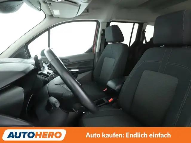 Ford Tourneo Connect view 10