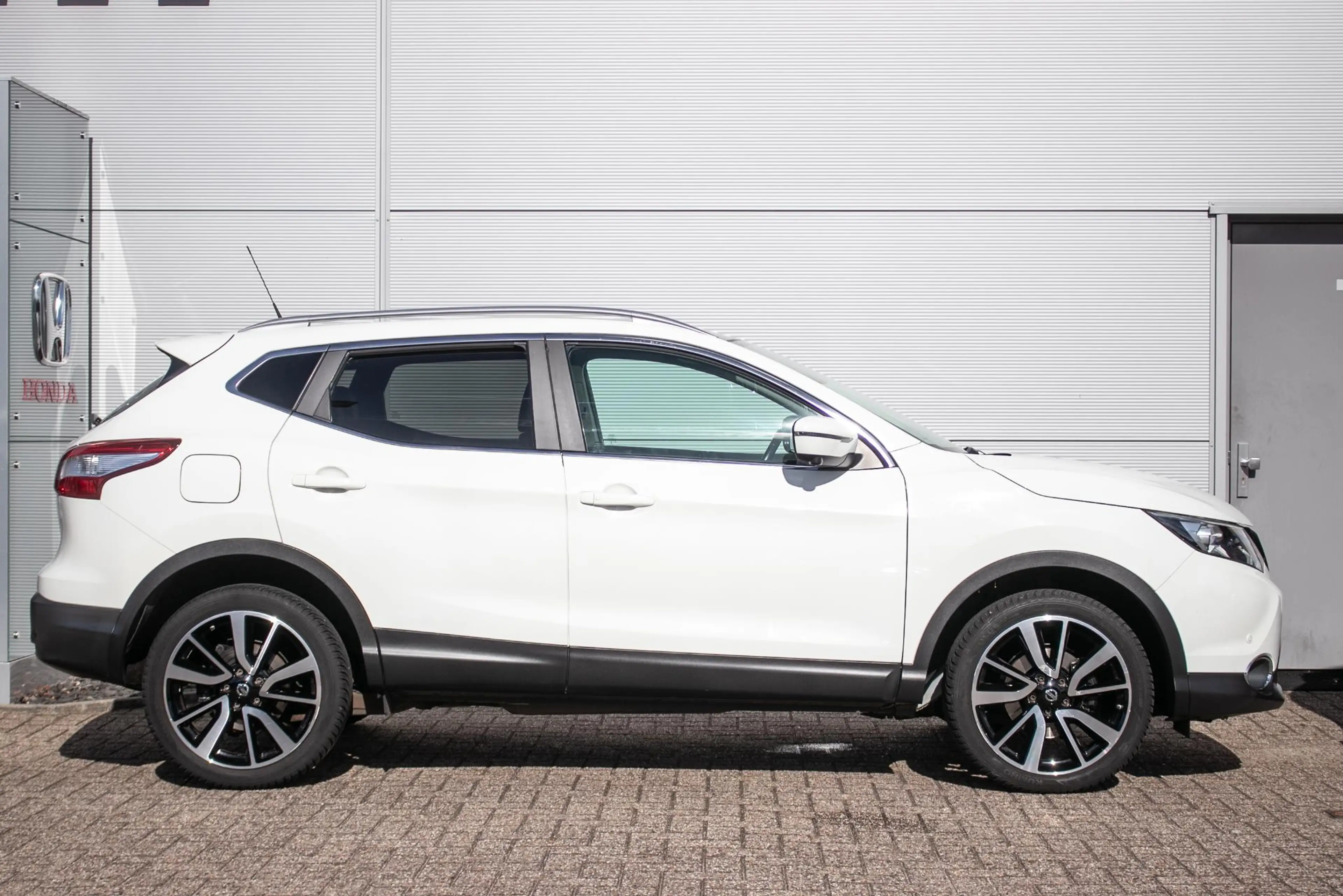 Nissan Qashqai 1.2 Tekna - Panodak | 360 cam. | Stoelverw. | Keyl — photo 13