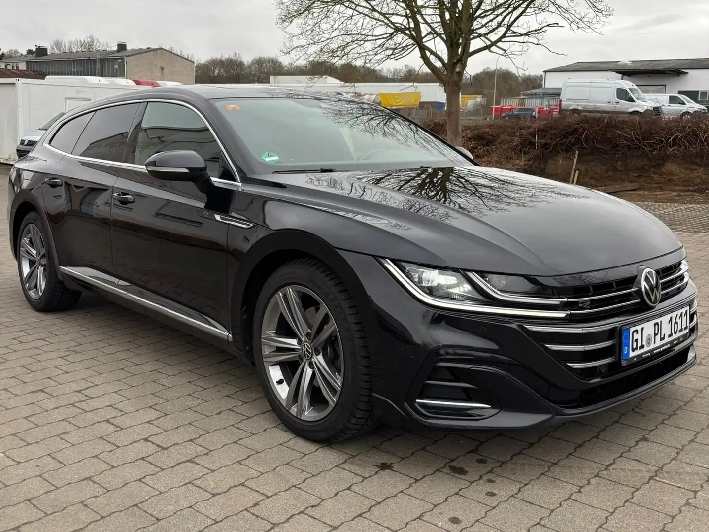 Volkswagen Arteon R-Line*AHK*KAMERA*PANO*MASSAGE*DIGITAL-COCKPIT PRO Schwarz - 1