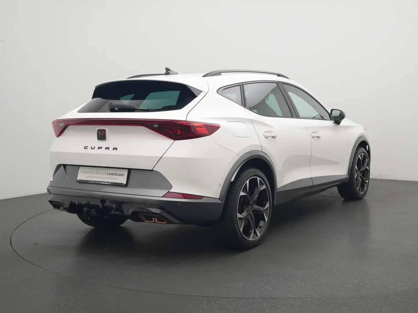 CUPRA Formentor SHZ KAM AHK VIRT ACC VIRT Schwarz - 2