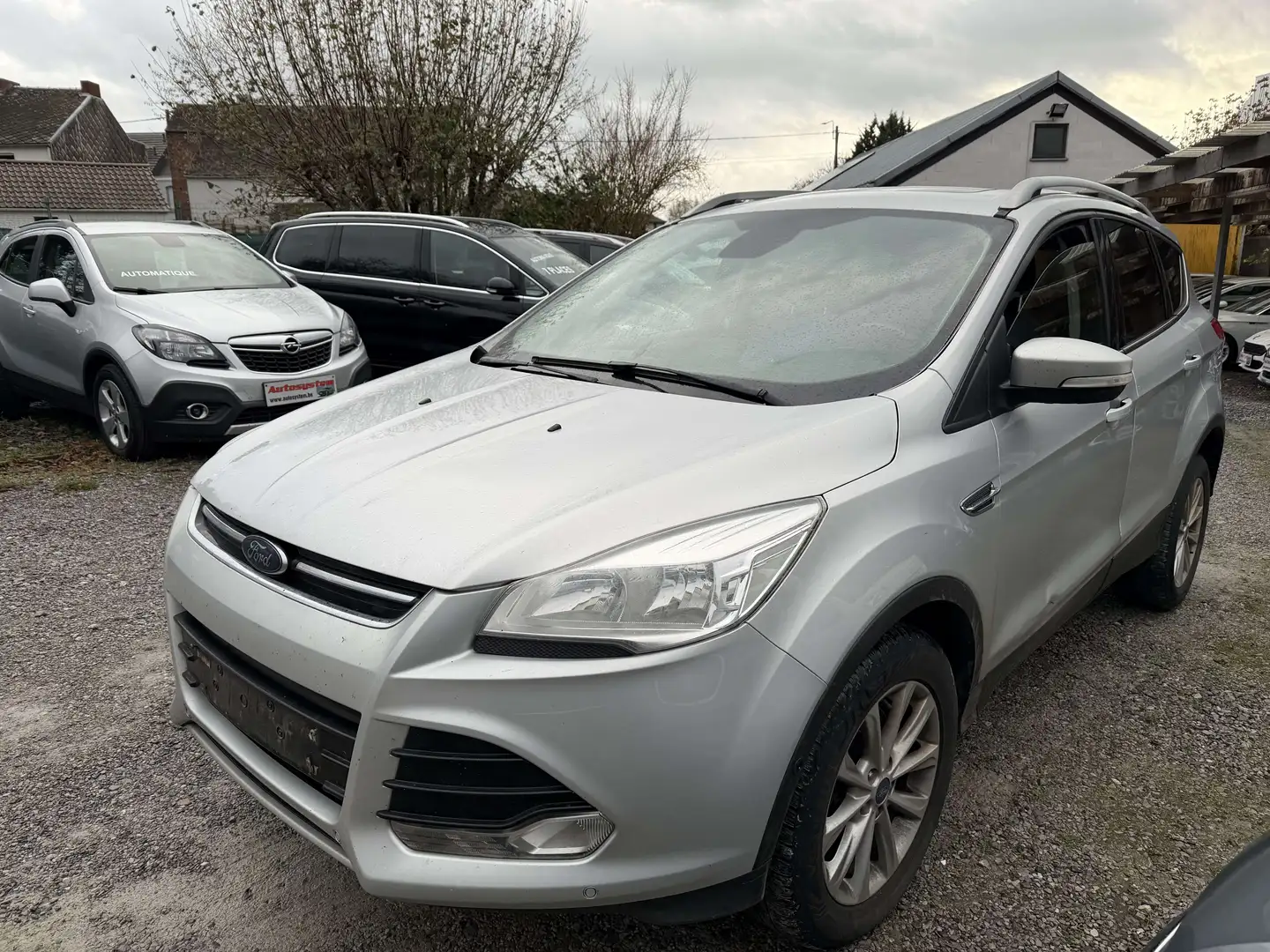 Ford Kuga Kuga 2.0 TDCi Grau - 1