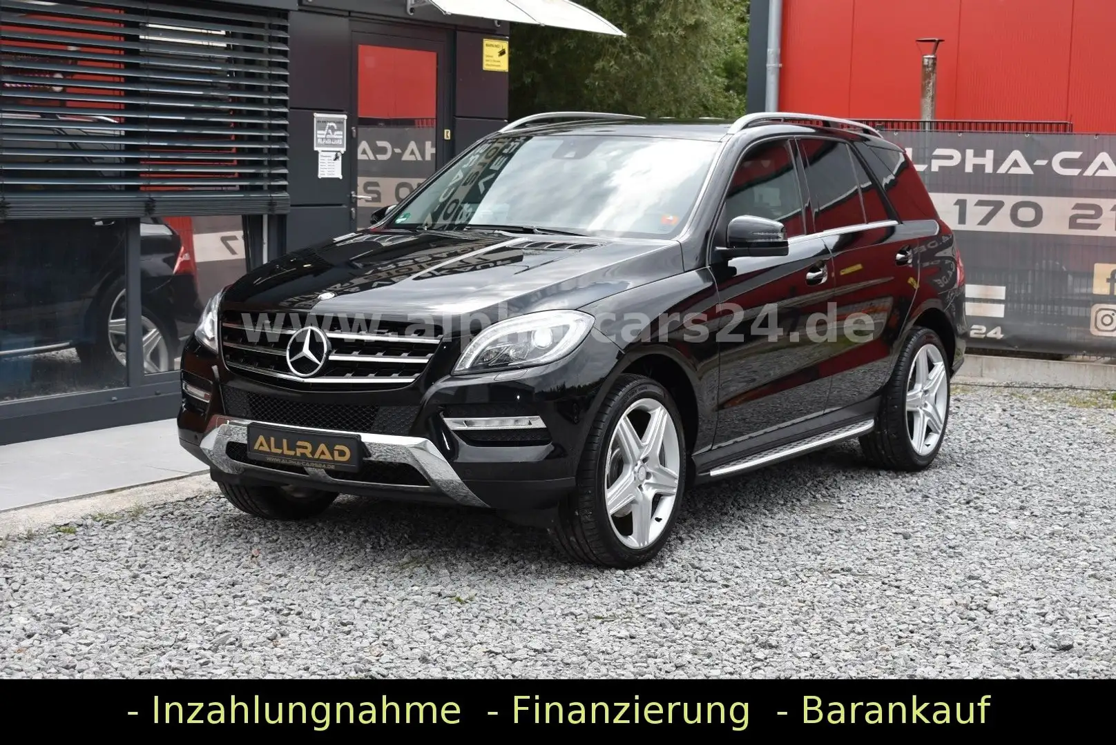 Mercedes-Benz ML 350 BlueEfficiency Apple CarPlay/Android AMG Schwarz - 1