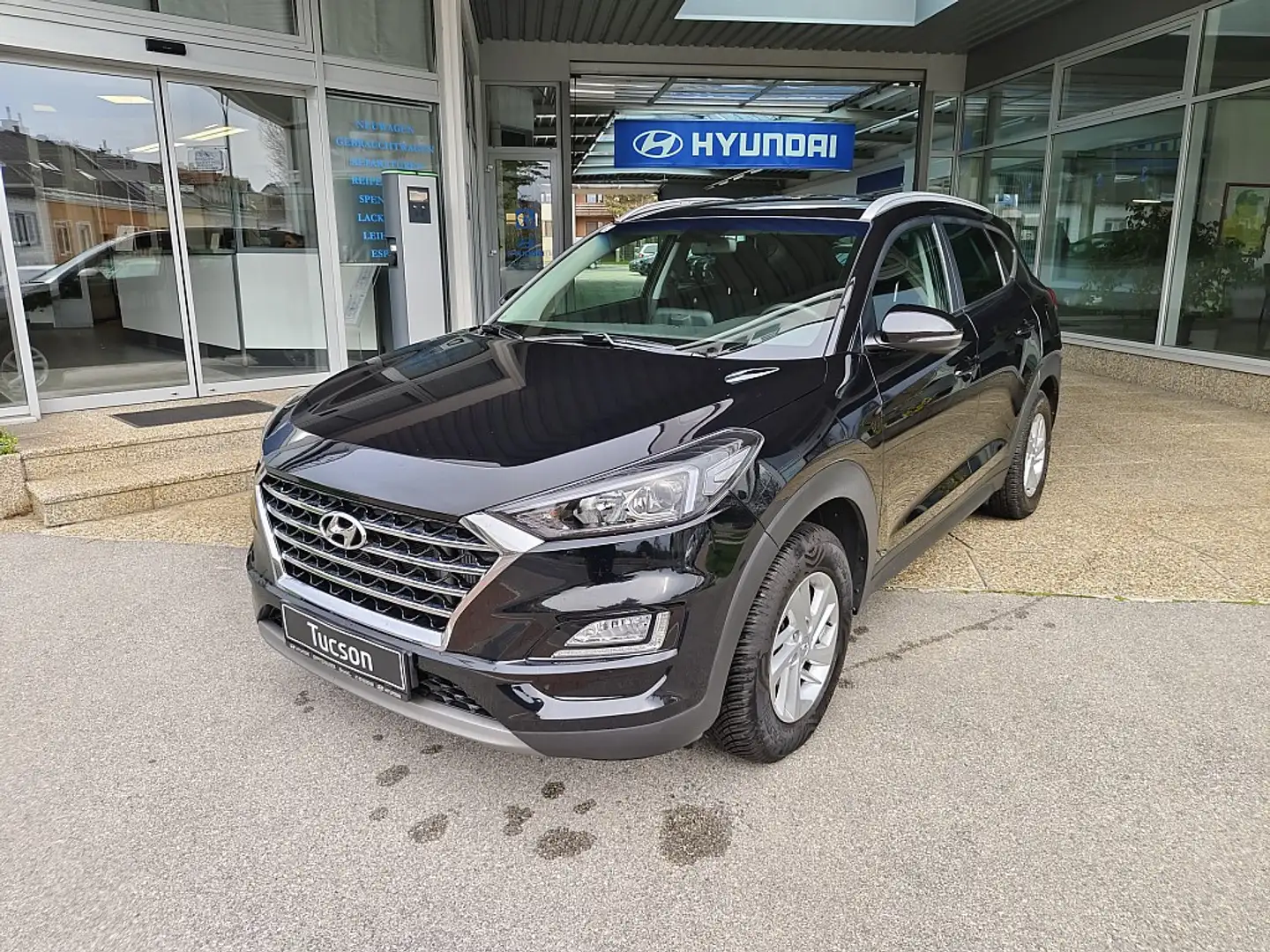 Hyundai TUCSON Tucson 1,6 CRDI 4WD Level 3 Plus DCT Aut. Schwarz - 1