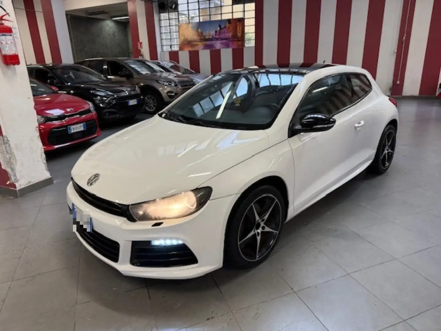 Volkswagen Scirocco 1.4 TSI 160CV R-LINE TETTO PANORAMICO Bianco - 1