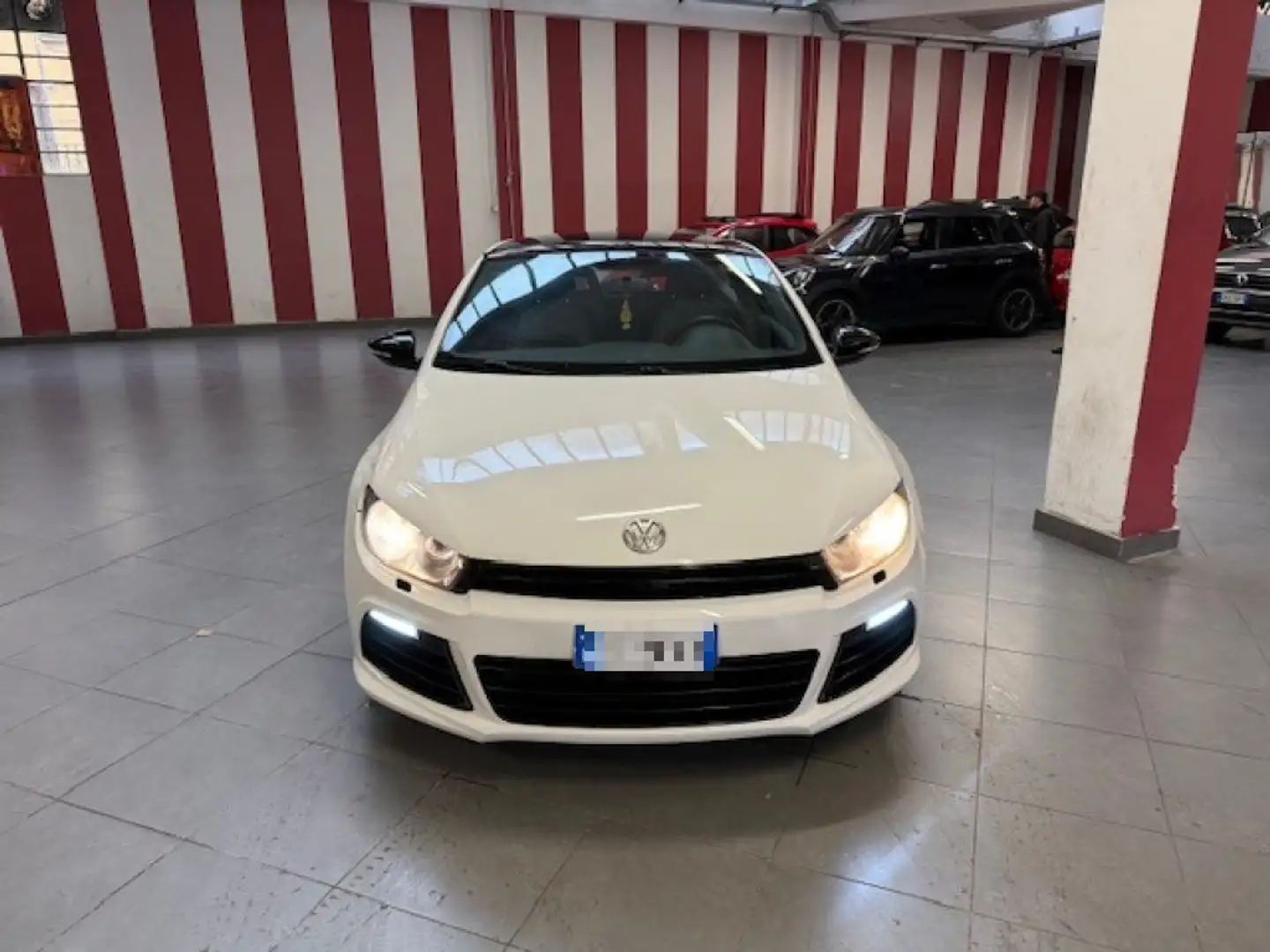 Volkswagen Scirocco 1.4 TSI 160CV R-LINE TETTO PANORAMICO Bianco - 2