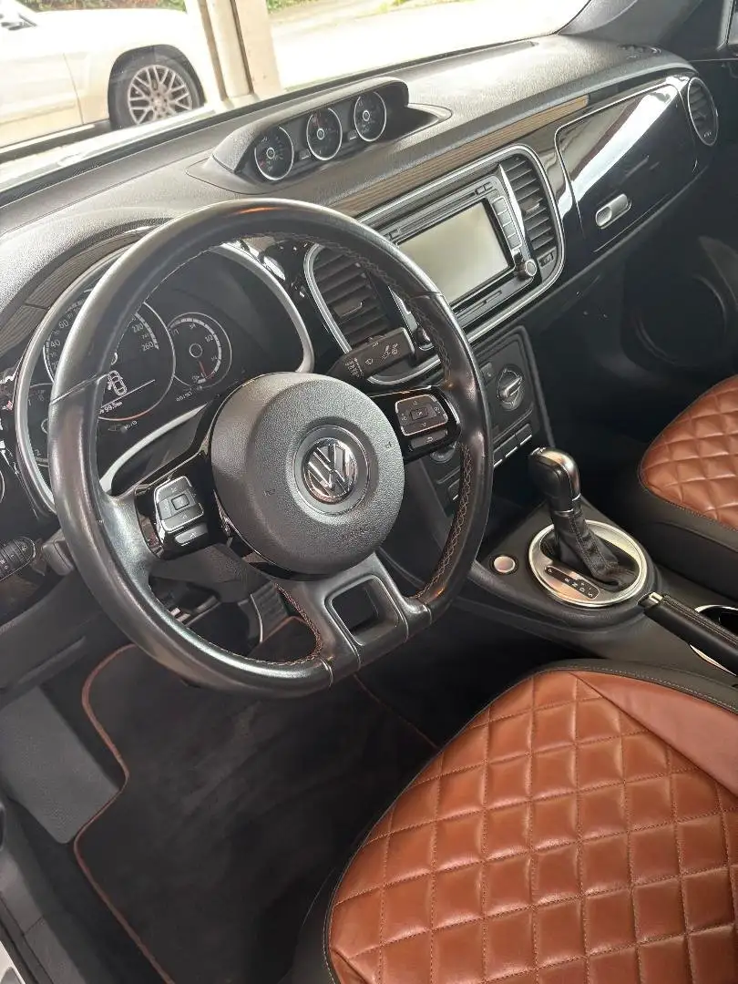 Volkswagen Beetle The Beetle Cabriolet 2.0 TSI DSG Exclusive Sport Biały - 2