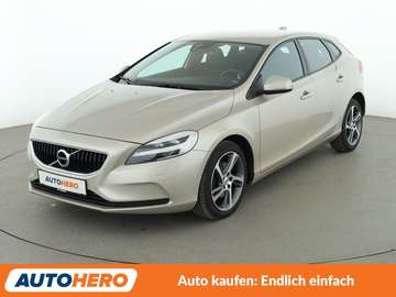 2.0 T2 Momentum*NAVI*TEMPO*CAM*PDC*SHZ*