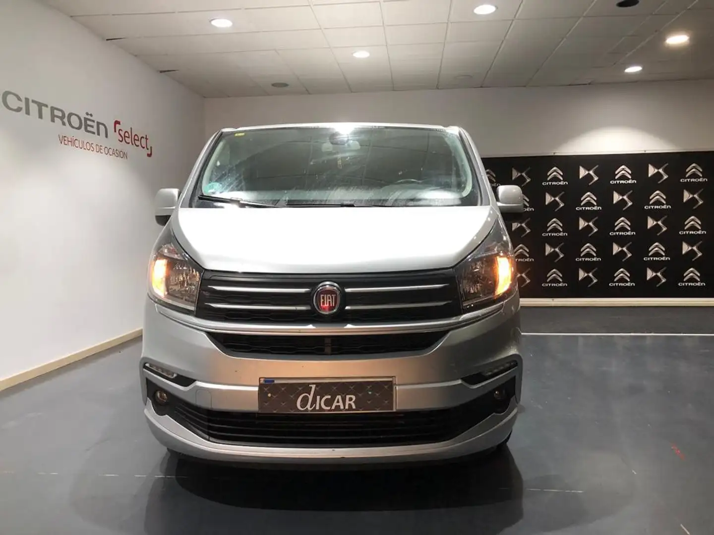 Fiat Talento 1.6 Ecojet Base Largo 1,2 89kW Gris - 1