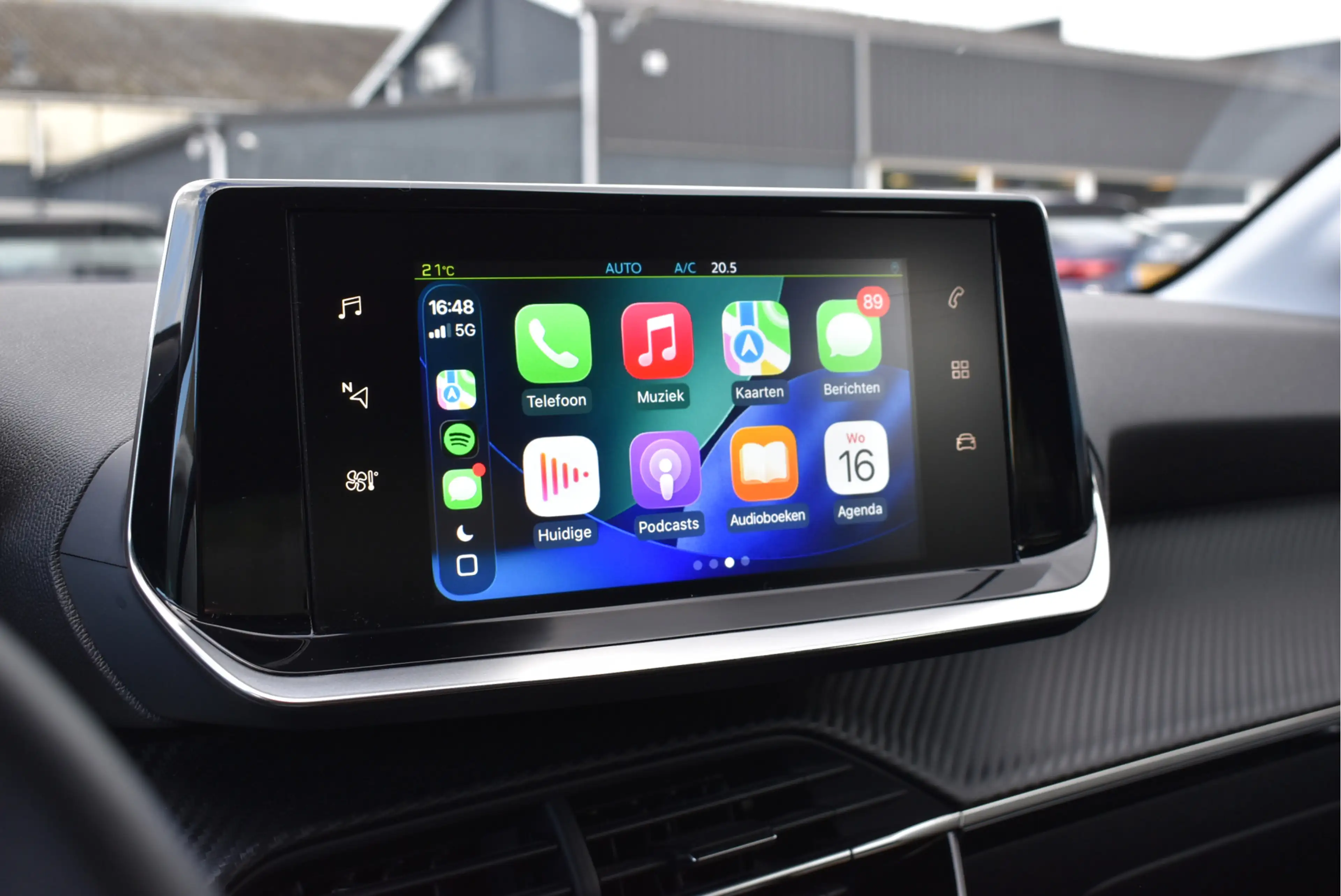 Peugeot e-208 EV Active 50 kWh Cruise control, Climate control, — photo 13