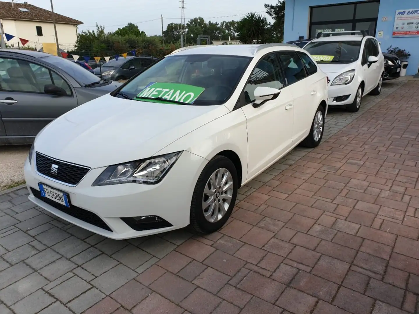 SEAT Leon 1.4 TGI DSG ST STYLE Blanc - 1