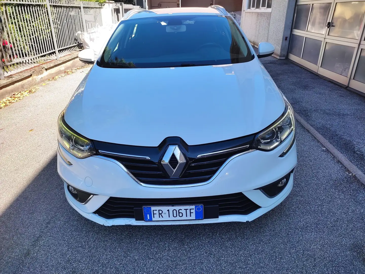 Renault Megane Sporter dCi 8V 110 CV EDC Energy Blanco - 2