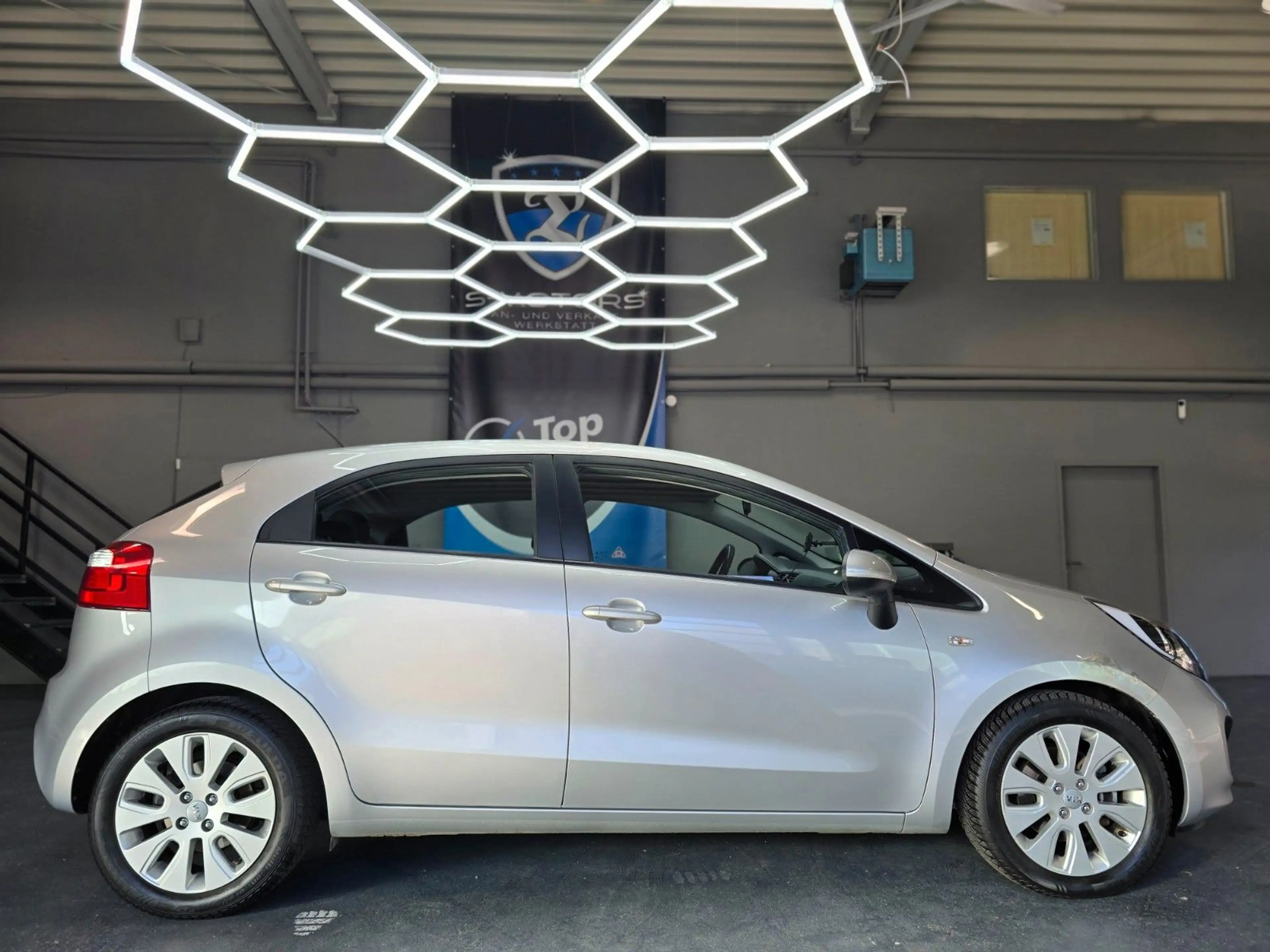 Kia Rio 1.4 Edition 7/Klima/Kamera/Alu/HU Neu — photo 9