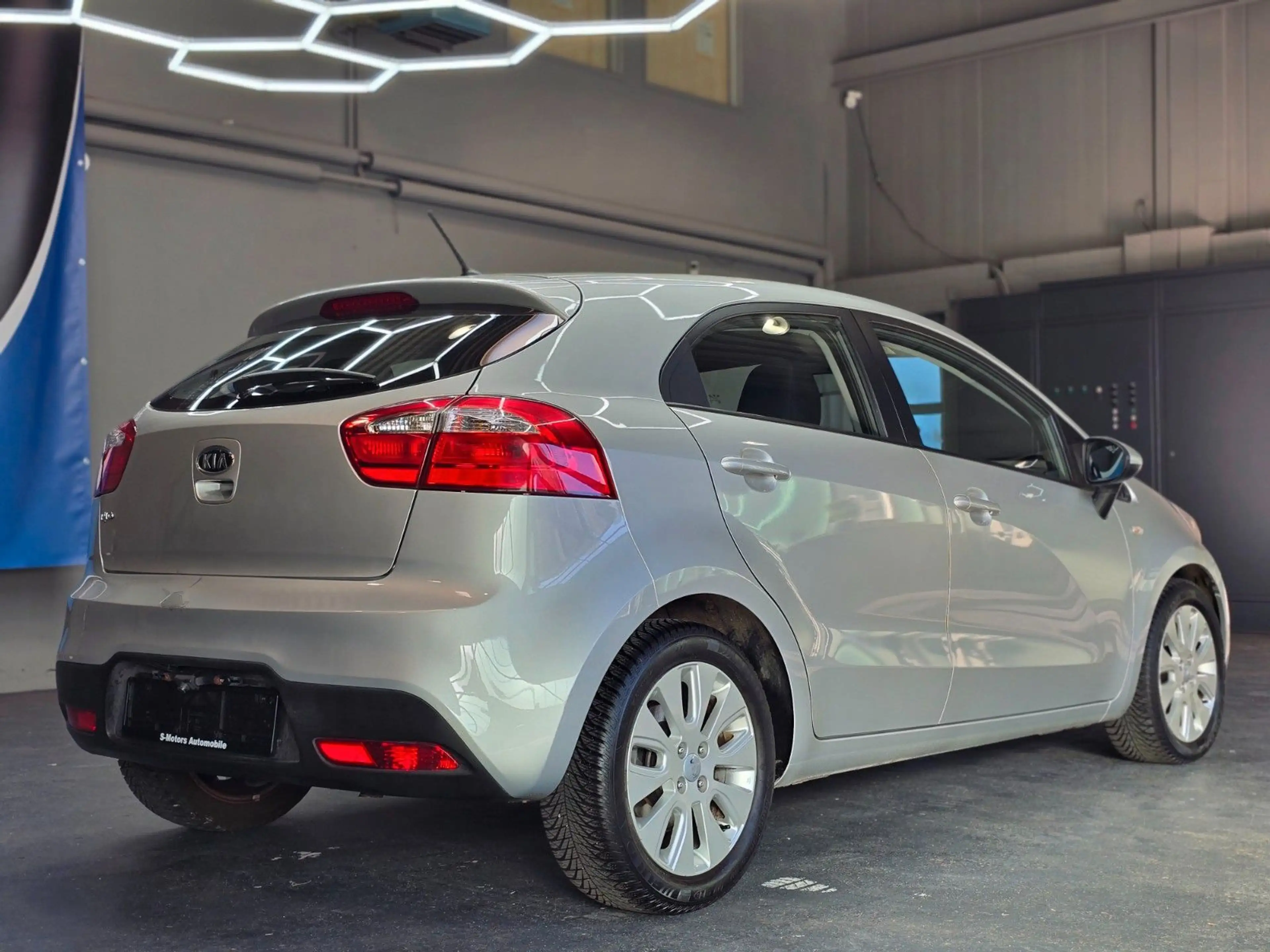 Kia Rio 1.4 Edition 7/Klima/Kamera/Alu/HU Neu — photo 8