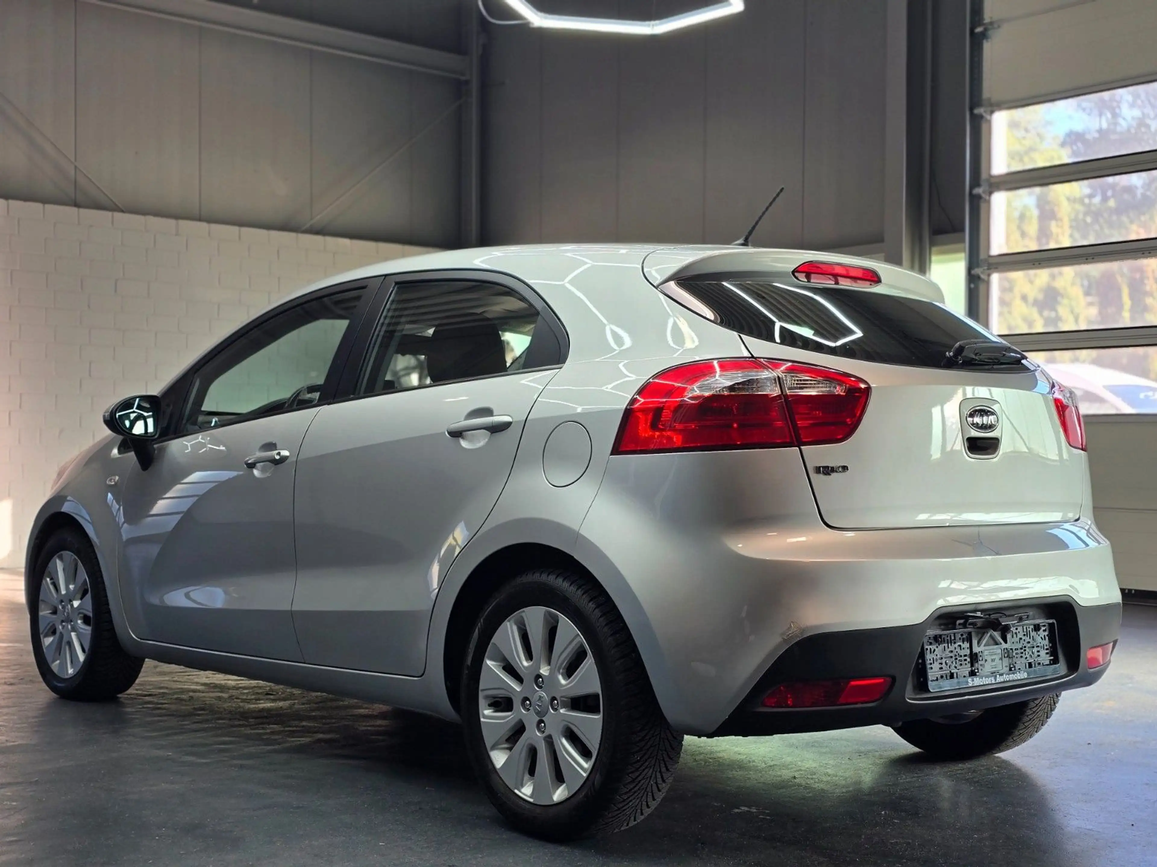 Kia Rio 1.4 Edition 7/Klima/Kamera/Alu/HU Neu — photo 6