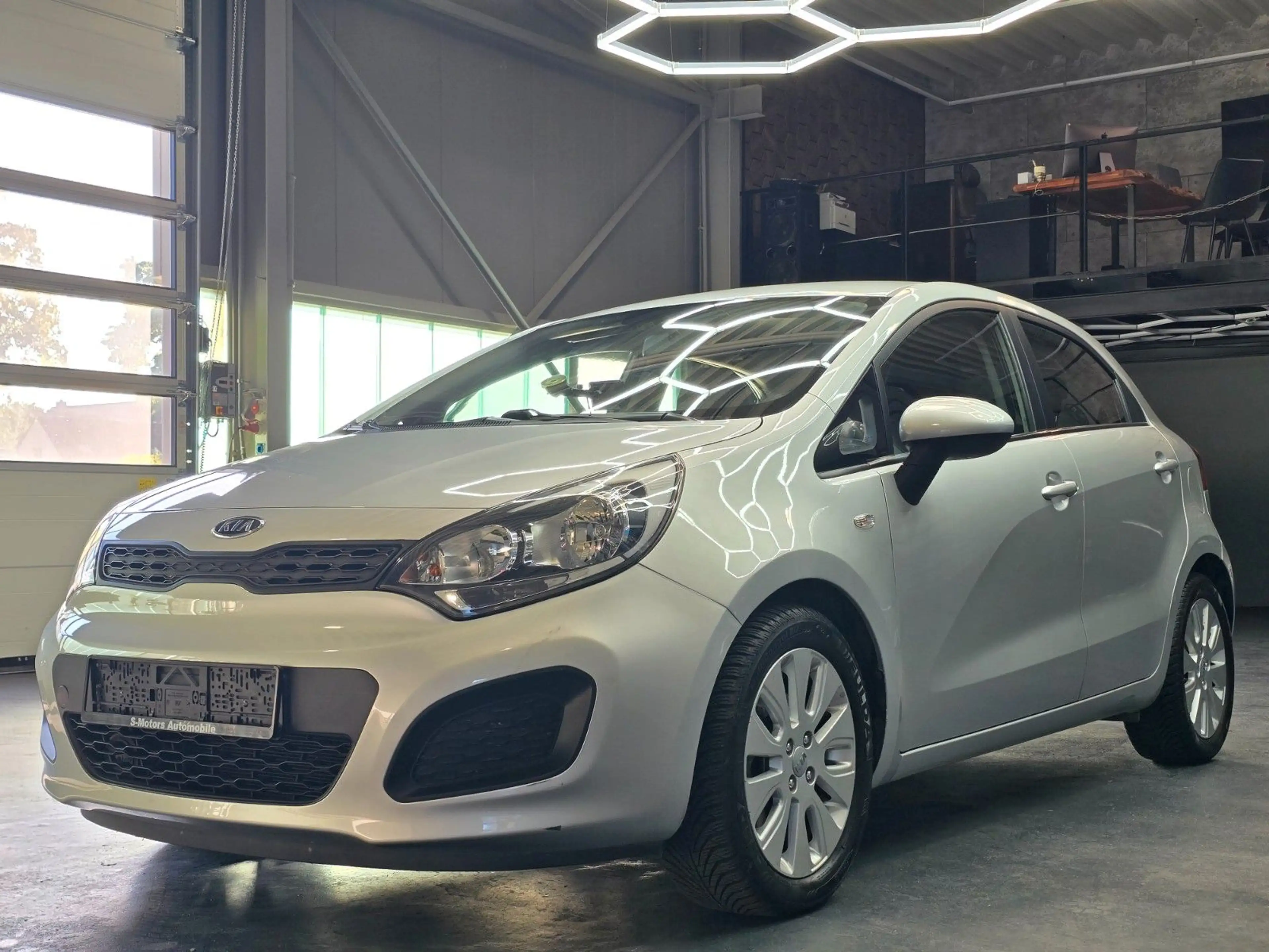 Kia Rio 1.4 Edition 7/Klima/Kamera/Alu/HU Neu — photo 11