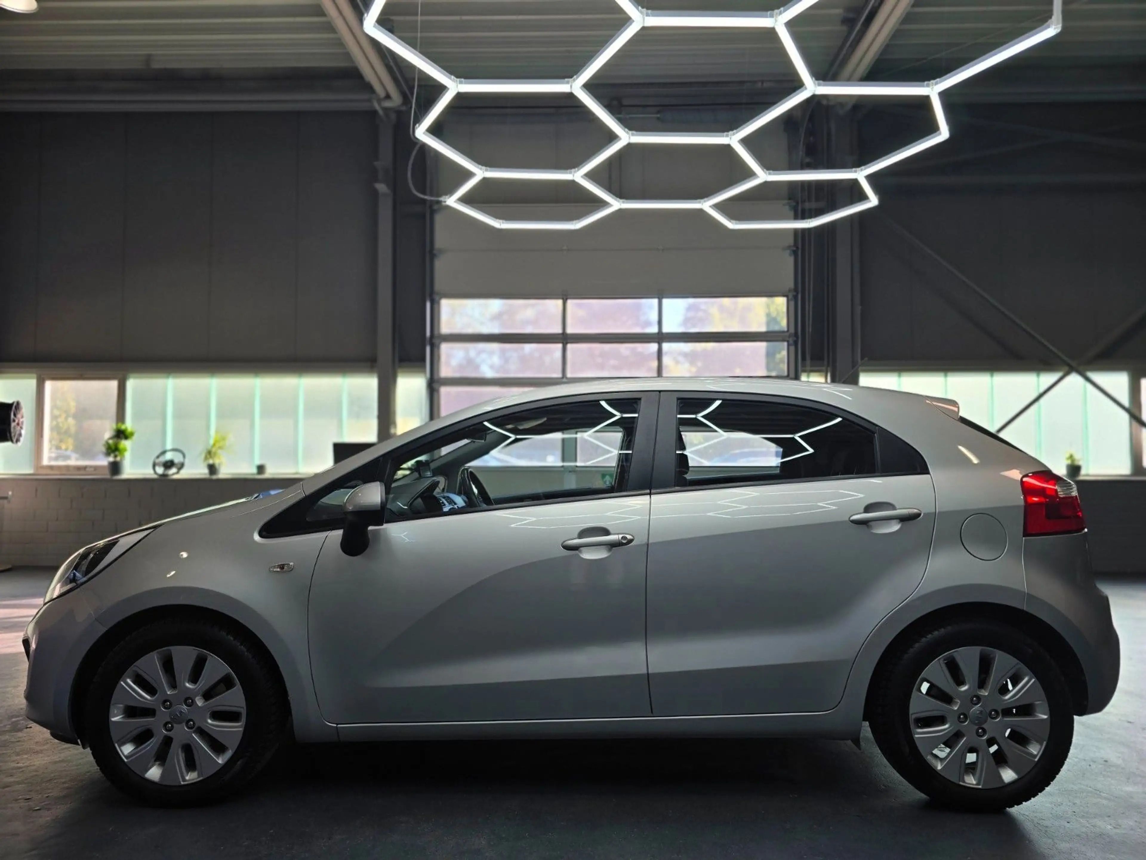 Kia Rio 1.4 Edition 7/Klima/Kamera/Alu/HU Neu — photo 4