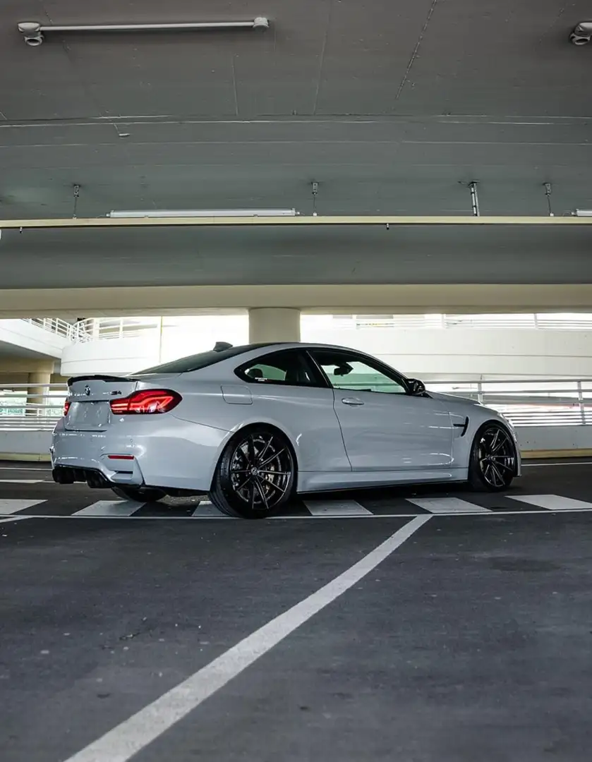 BMW M4 Competition-HockenheimSilber-Carbon/Keramik Bremse Silber - 2