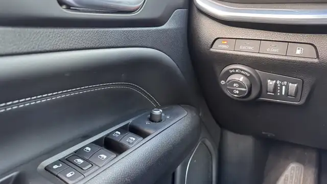 Jeep Compass view 18