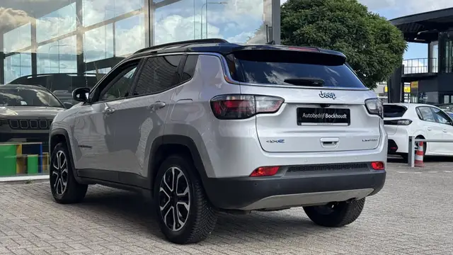 Jeep Compass view 6