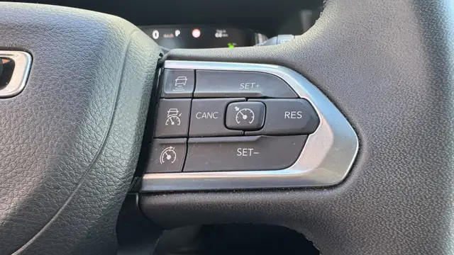 Jeep Compass view 21