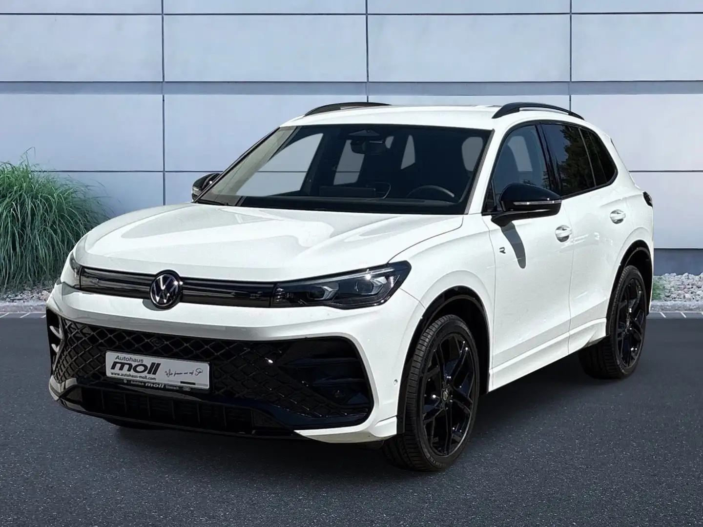 Volkswagen Tiguan R-Line 1,5 l eTSI OPF 110 kW (150 PS) 7-G Bianco - 1