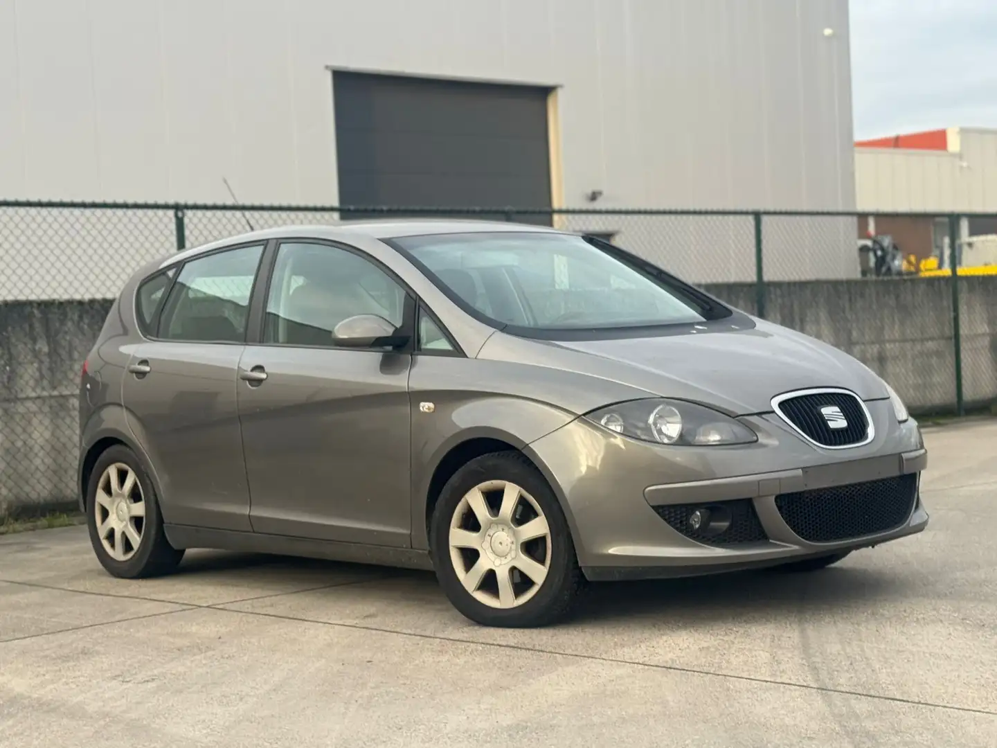 SEAT Altea 1.6i benzin 126000 km !! airco pdc enz.. topstaat - 1