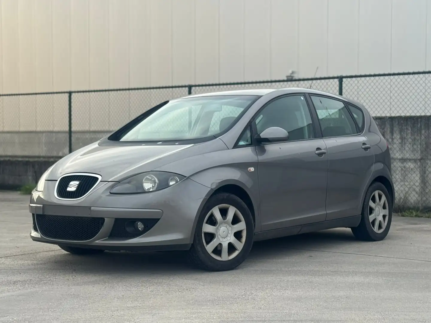 SEAT Altea 1.6i benzin 126000 km !! airco pdc enz.. topstaat - 2