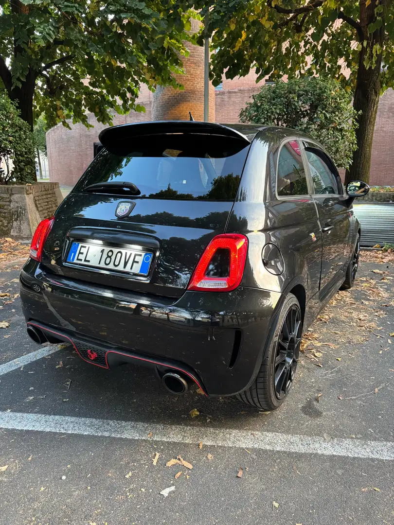 Abarth 500 1.4 16v turbo t-jet 135cv Zwart - 1