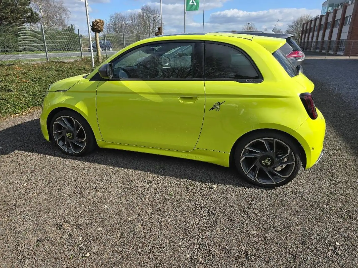 Abarth 500e Basis Verde - 2