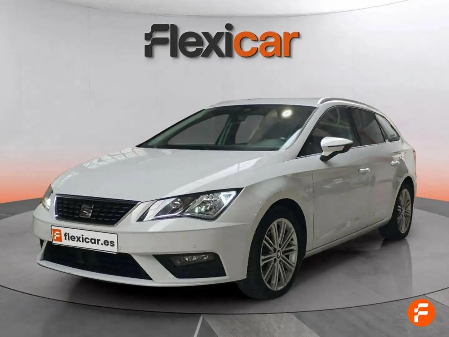 SEAT Leon ST 1.5 EcoTSI 110kW DSG S&S Xcel Ed Plus Gelb - 2