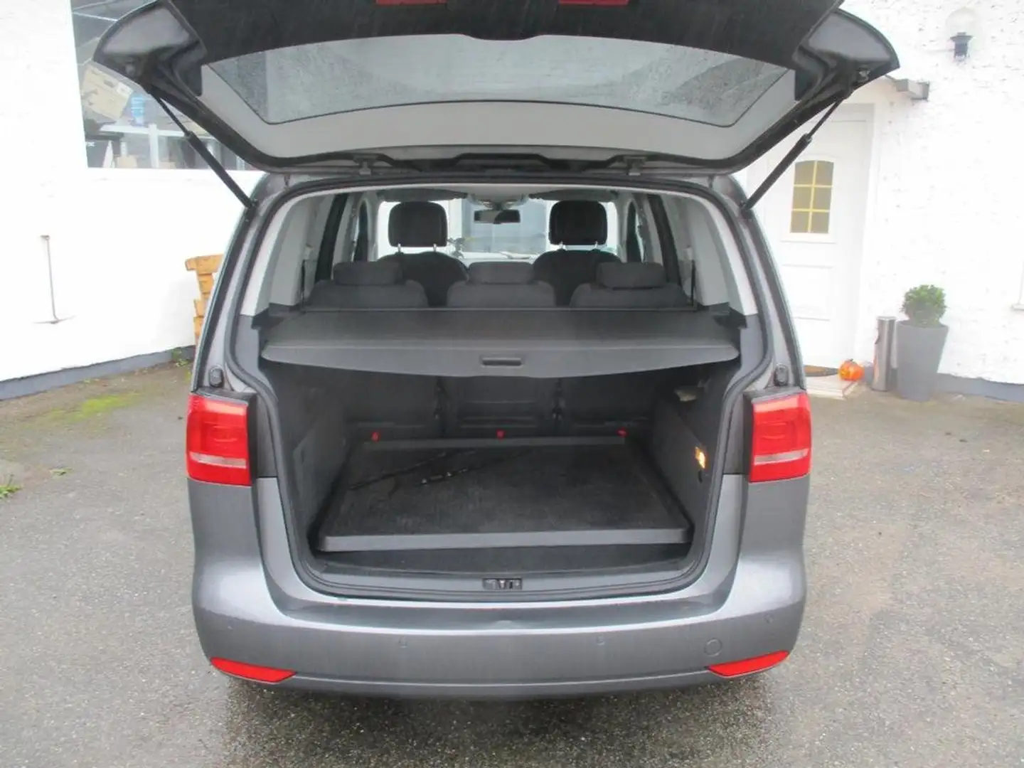 Volkswagen Touran Touran 1.6 TDI DPF Comfortline - 1