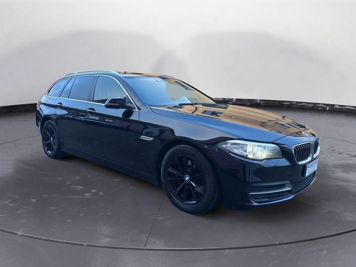BMW 520 520d Touring Business aut. Nero - 1