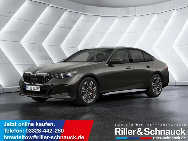 BMW i5 40 xDrive M-Sport ACC HUD LED PANO 360°