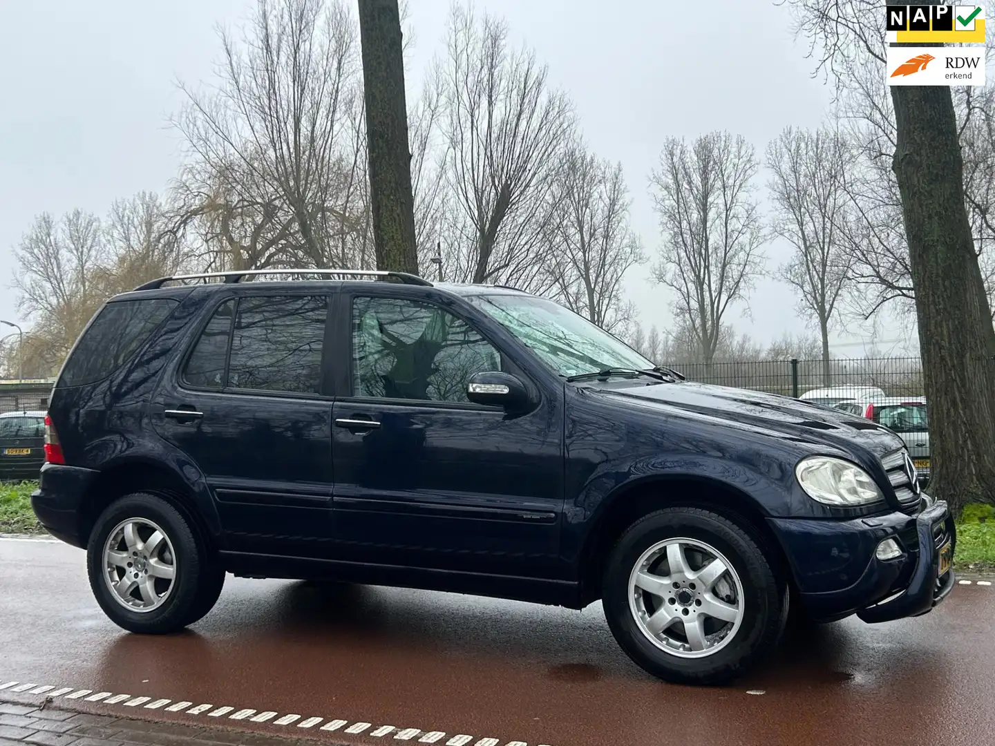Mercedes-Benz ML 350 M-klasse Special Edition AUTOMAAT!LEDER!NAVI!XENON Blauw - 1