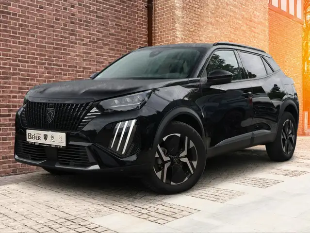 Peugeot 2008 view 2