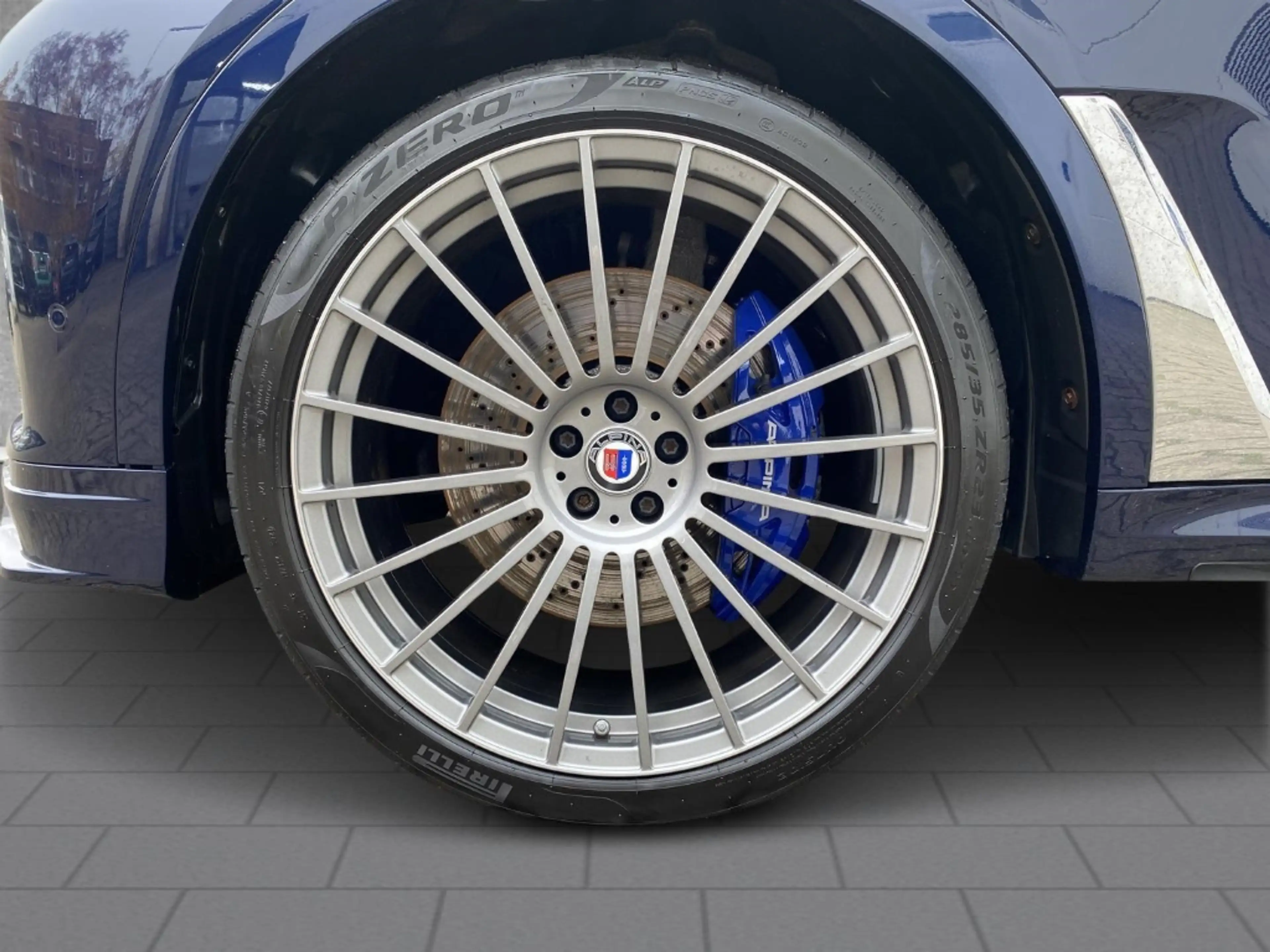Alpina XB7 6 Sitzer StandHZG AHK Pano B&W Lavalina II — photo 6
