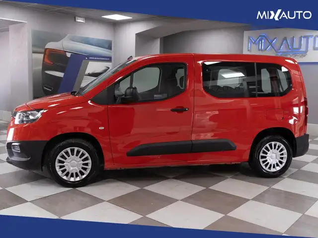 Toyota Proace City view 3