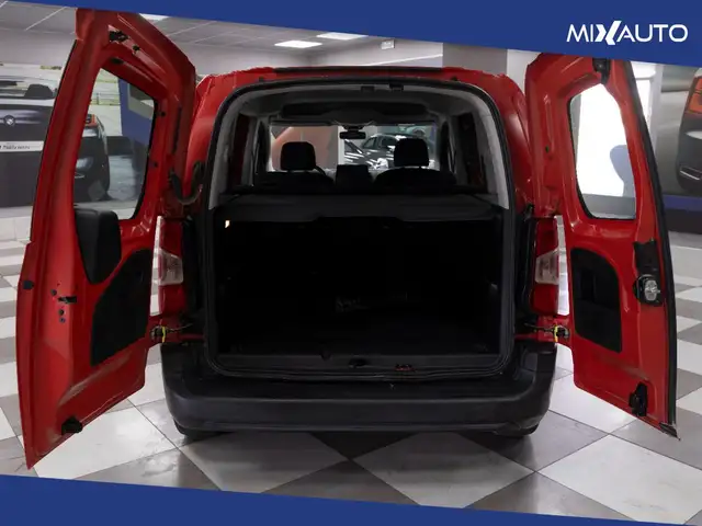 Toyota Proace City view 7