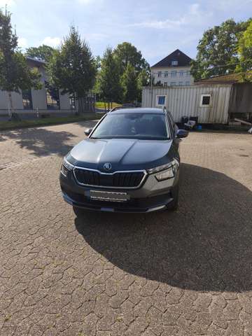 Imagine Skoda Kamiq 1.0 TSI DSG Ambition PDC/ACC/KAMERA