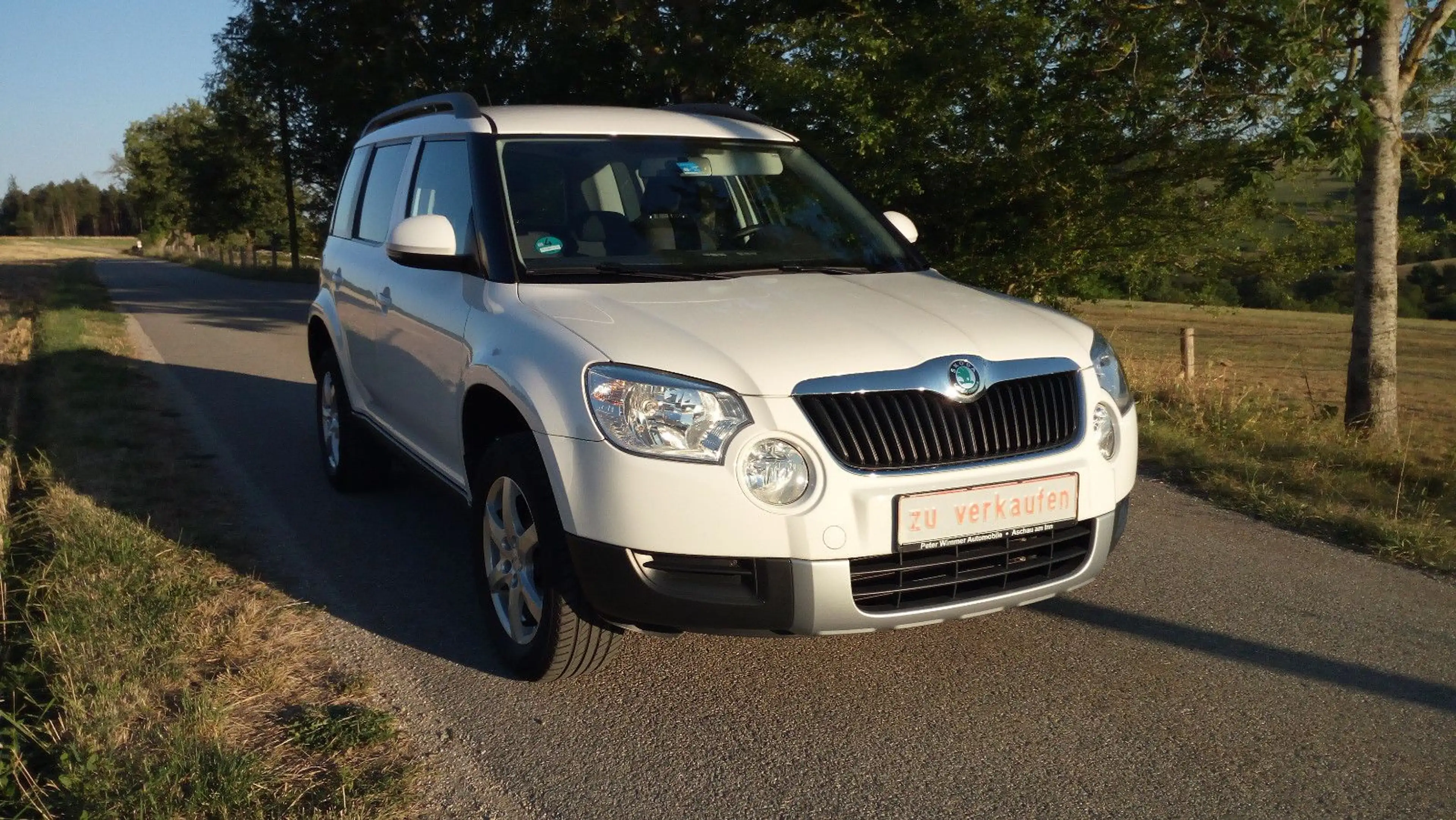 Skoda Yeti 1,2 TSi Active Plus Edition — photo 3
