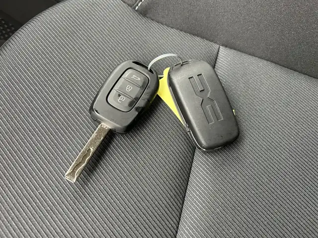 Dacia Sandero view 14