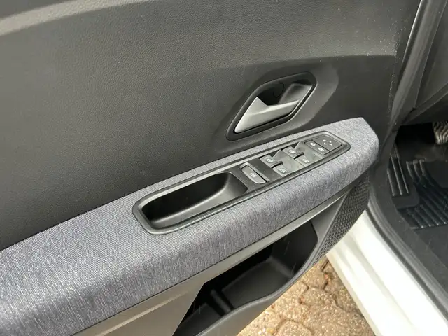 Dacia Sandero view 11
