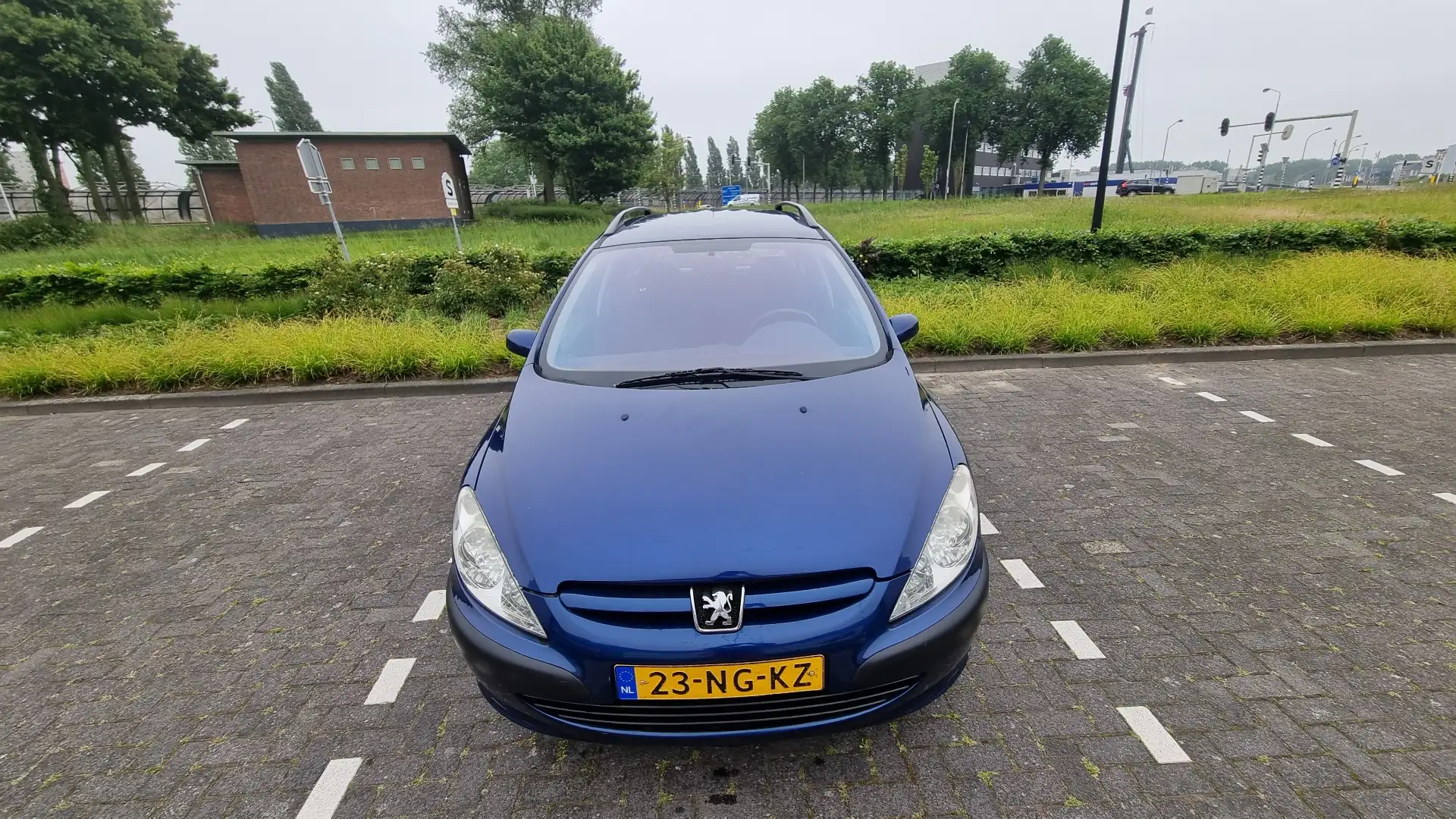 Peugeot 307 SW 110 - 2