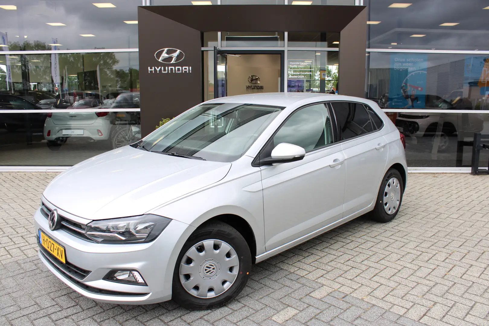 Volkswagen Polo 1.0 TSI Comfortline | Adaptive Cruise Control | Ai Gris - 1