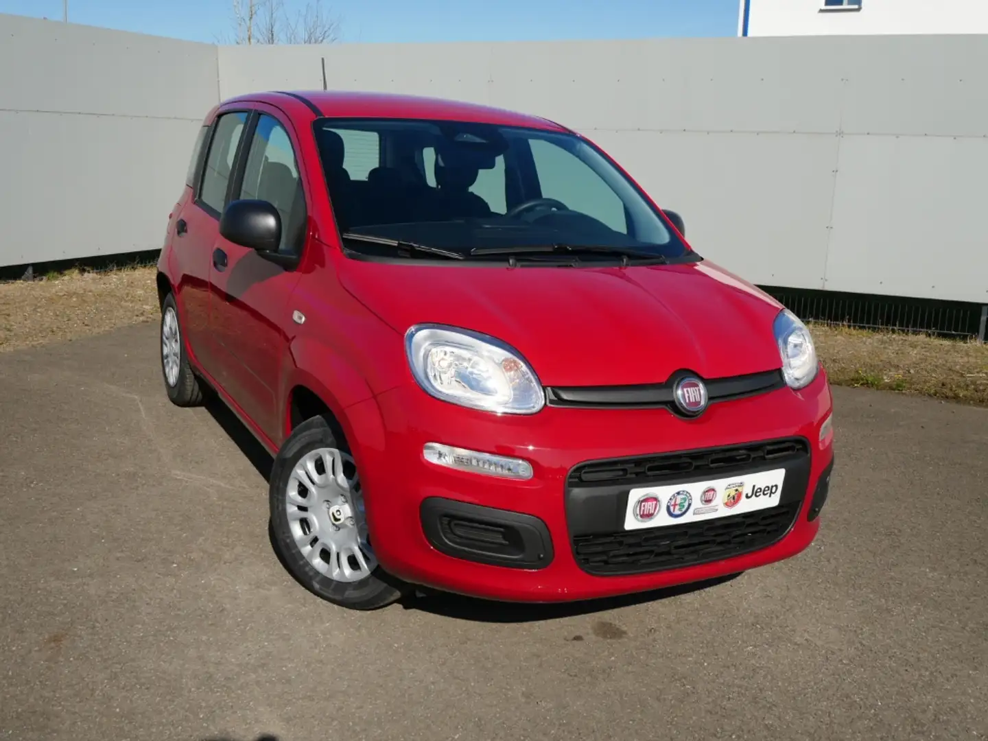 Fiat Panda HYBRID 1.0 GSE 70PS PDC CITY PAKET RADIO 5-SITZER Rood - 2