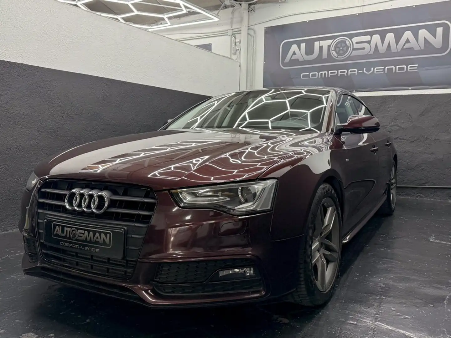 Audi A5 Sportback 1.8 TFSI S line edition Burdeos - 2