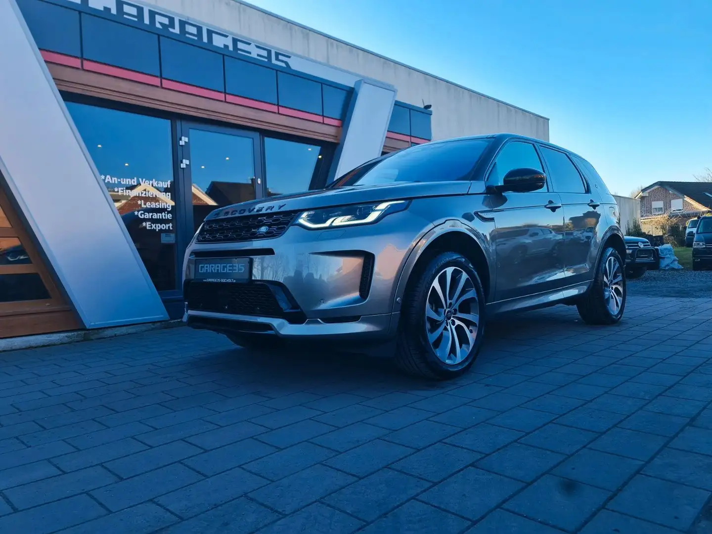 Land Rover Discovery Sport Hybrid SE AWD R Dynamic/PANO/LED Silber - 2