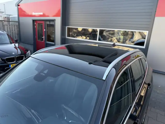 BMW X1 view 18